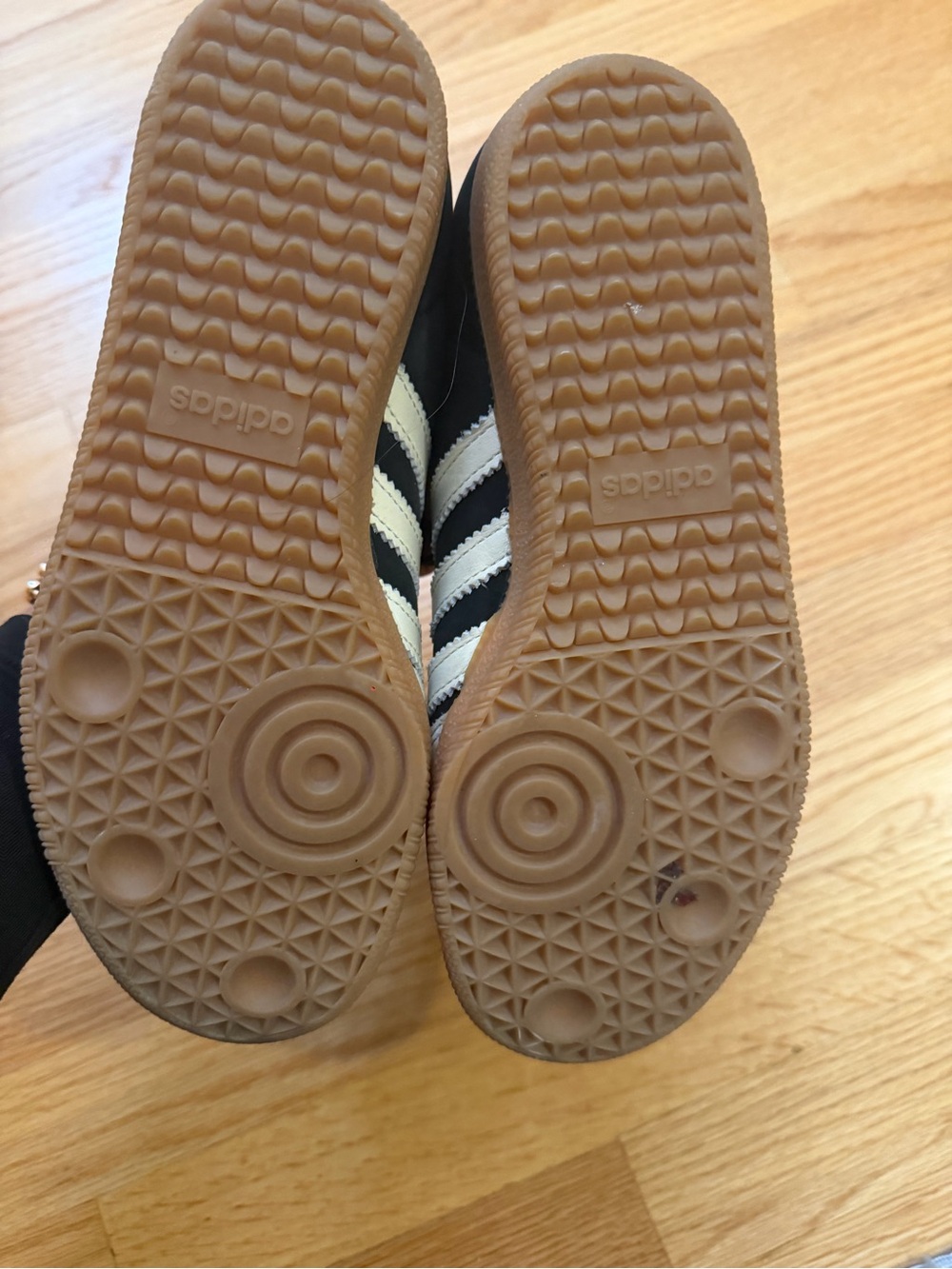 Adidas Samba Black/White Gum Sole Sneakers - Picture 4 of 4